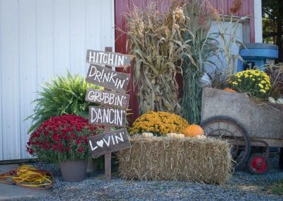 Country-Wedding-Fall-Hitchin-Dancin-Sign-Mums-Floral-WI-Wedding-SunflowerHill