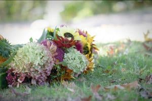 SunflowerHill-Bridal-Bouquet-Sunflowers-Country