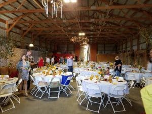 WI-Wedding-SunflowerHill-Reception-Country-Chic
